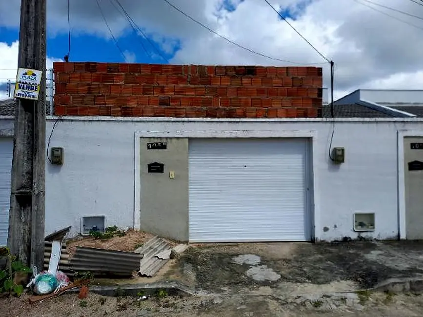 Foto 1 de Casa com 2 quartos à venda, 73m2 em Mal Cozinhado, Horizonte - CE