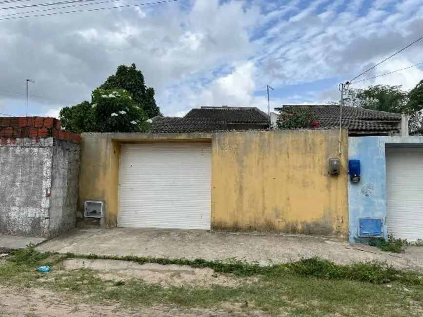 Foto 1 de Casa com 2 quartos à venda, 76m2 em Catolé, Horizonte - CE
