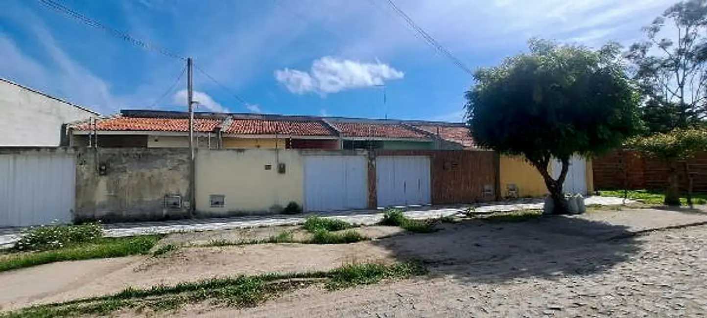 Casa com 2 quartos à venda, 60m2 em Vertente, Horizonte - CE - imagem 1 Foto 1 de Casa com 2 quartos à venda, 60m2 em Vertente, Horizonte - CE