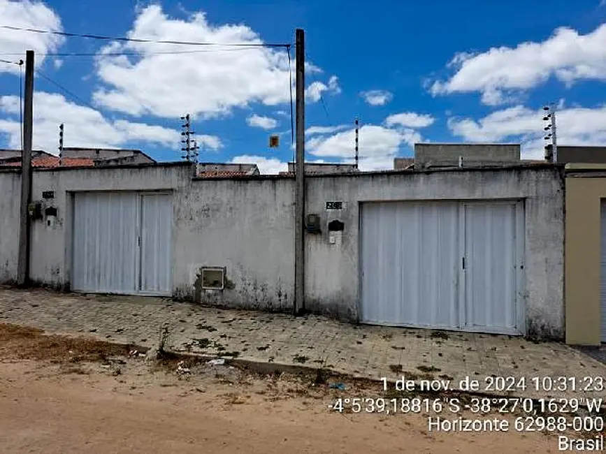 Foto 1 de Casa com 2 quartos à venda, 61m2 em Vertente, Horizonte - CE