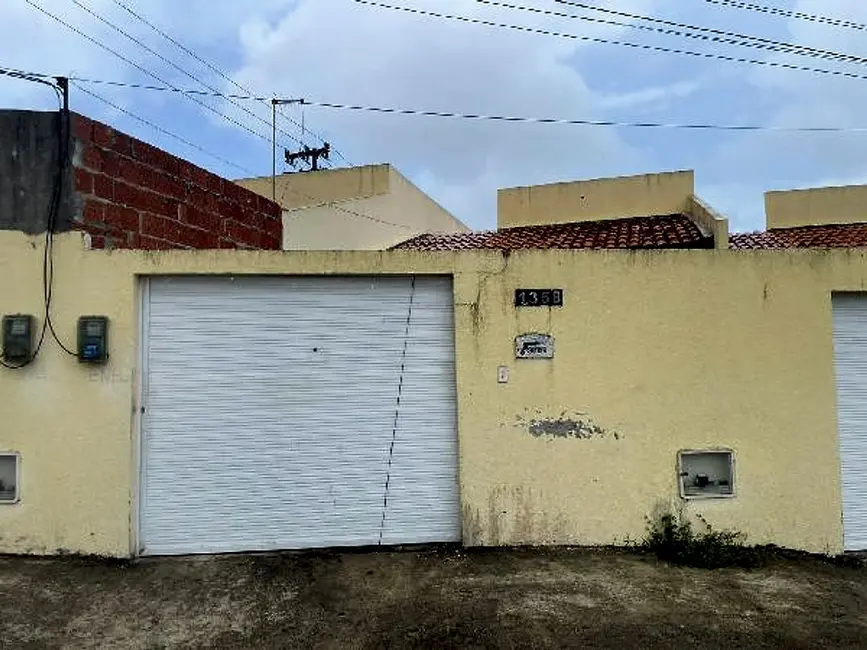 Foto 1 de Casa com 2 quartos à venda, 66m2 em Vertente, Horizonte - CE