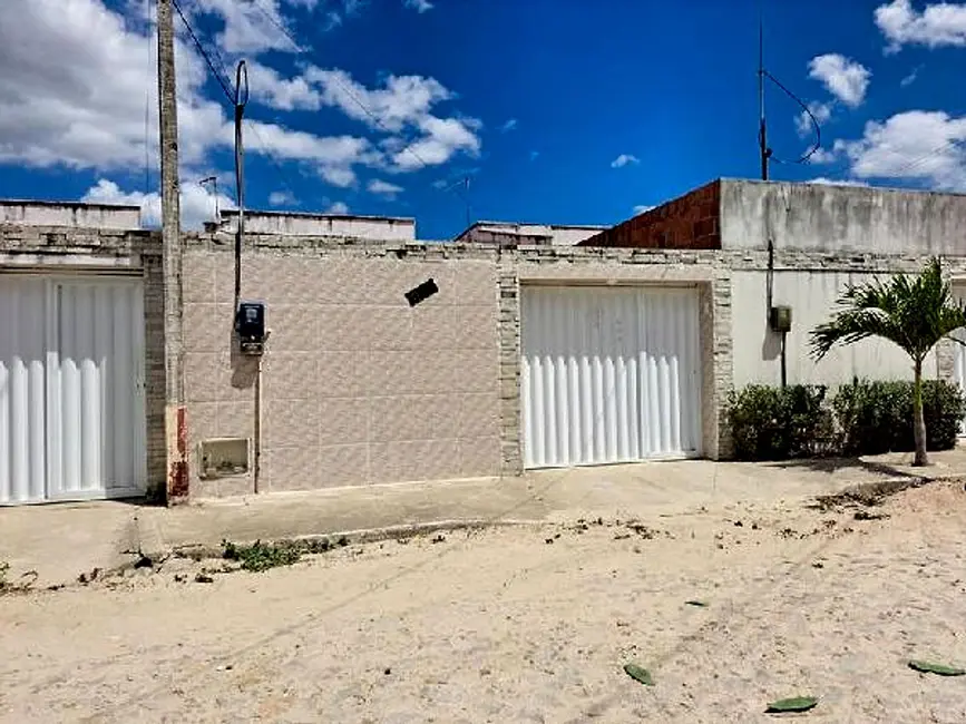 Foto 1 de Casa com 2 quartos à venda, 80m2 em São José, Horizonte - CE