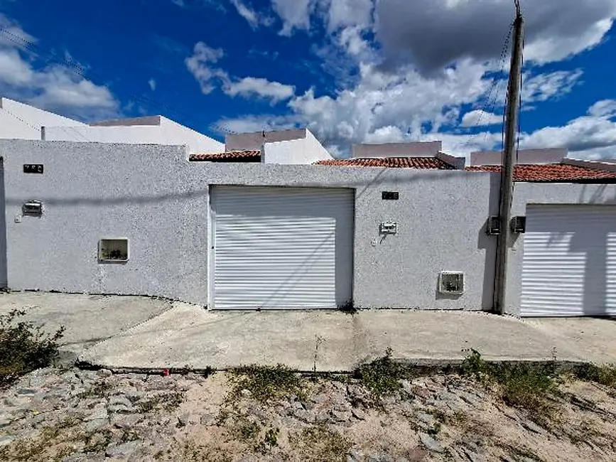 Foto 1 de Casa com 2 quartos à venda, 65m2 em Vertente, Horizonte - CE