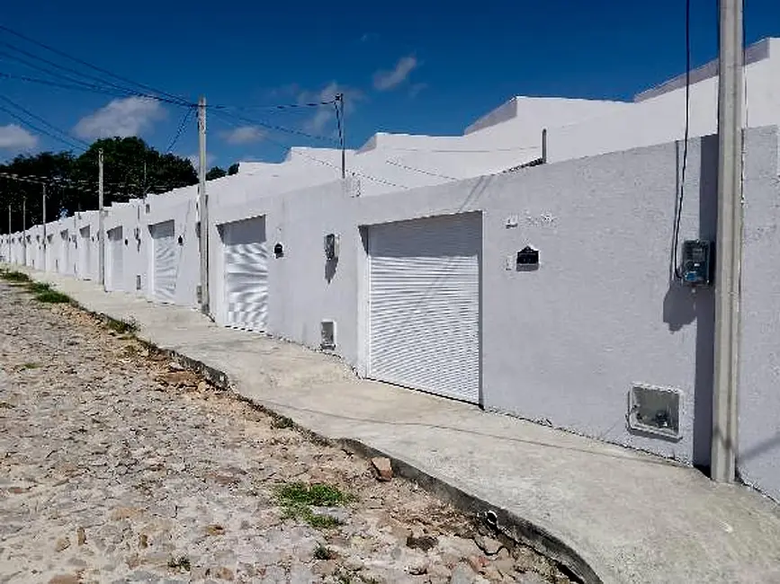 Foto 1 de Casa com 2 quartos à venda, 66m2 em Vertente, Horizonte - CE