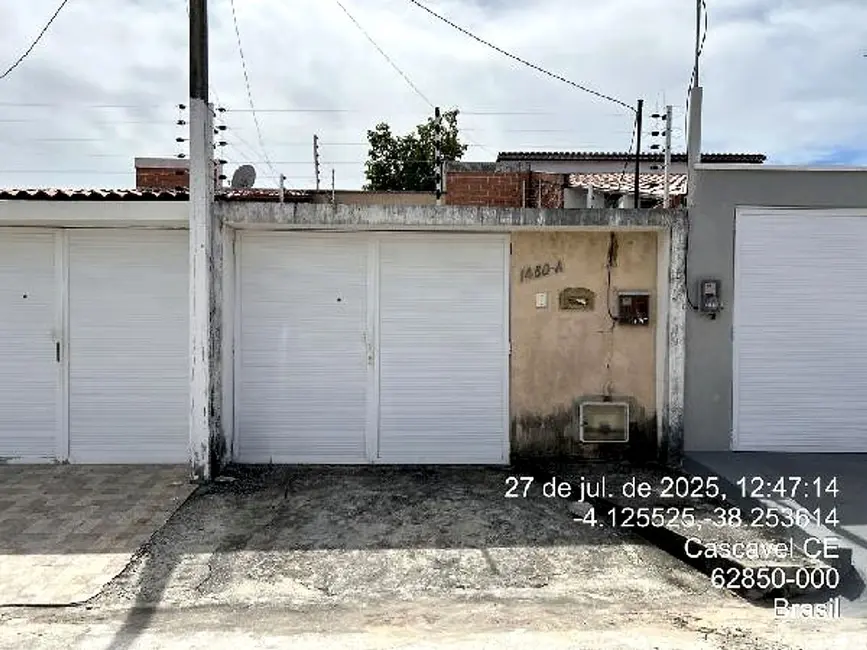 Foto 1 de Casa com 2 quartos à venda, 60m2 em Cascavel - CE