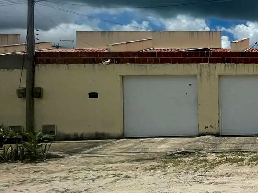 Foto 1 de Casa com 2 quartos à venda, 61m2 em Horizonte - CE