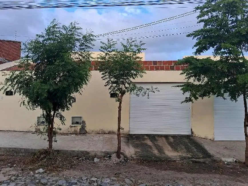Foto 1 de Casa com 2 quartos à venda, 61m2 em Horizonte - CE