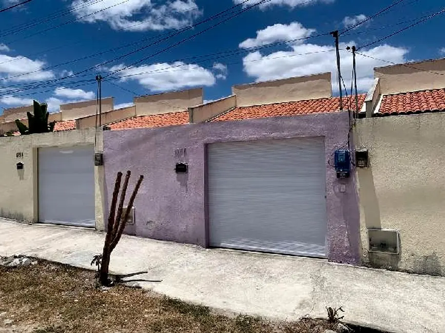 Foto 1 de Casa com 2 quartos à venda, 61m2 em Horizonte - CE