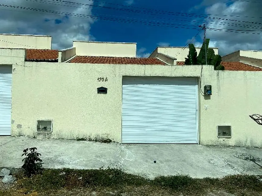 Foto 1 de Casa com 2 quartos à venda, 61m2 em Horizonte - CE