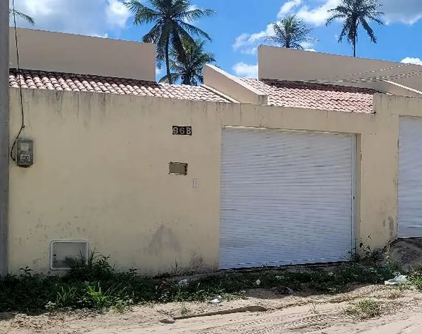 Foto 1 de Casa com 2 quartos à venda, 61m2 em Horizonte - CE