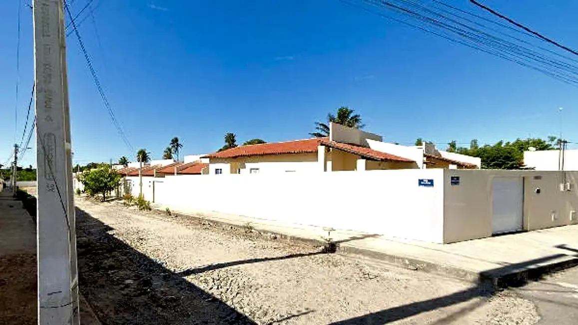Foto 1 de Casa com 2 quartos à venda, 61m2 em Horizonte - CE