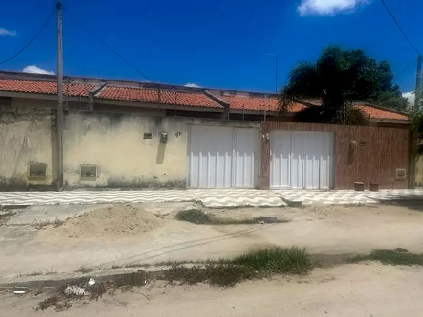 Foto 1 de Casa com 2 quartos à venda, 61m2 em Vertente, Horizonte - CE
