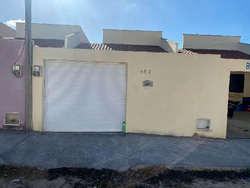 Foto 1 de Casa com 2 quartos à venda, 61m2 em Horizonte - CE