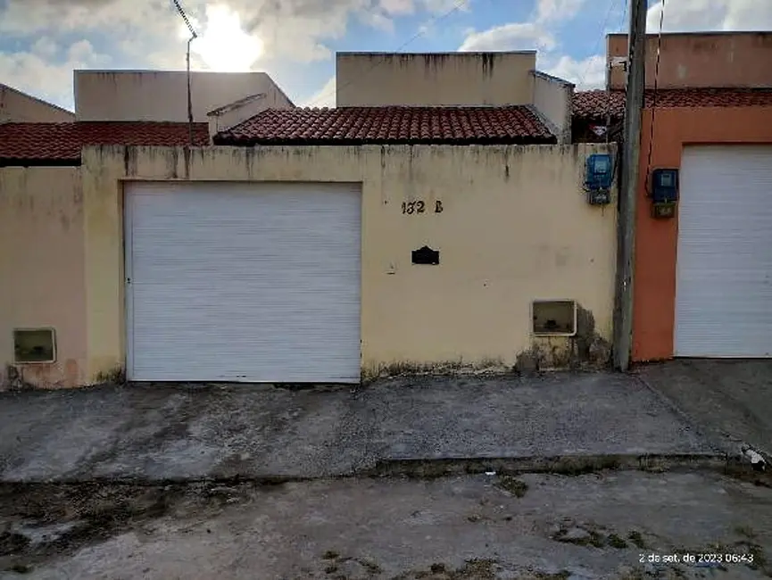 Foto 1 de Casa com 2 quartos à venda, 61m2 em Centro, Horizonte - CE