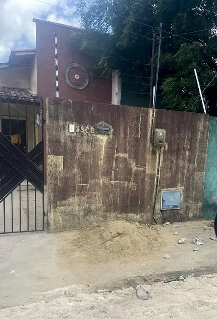 Foto 1 de Casa com 2 quartos à venda, 62m2 em Horizonte - CE