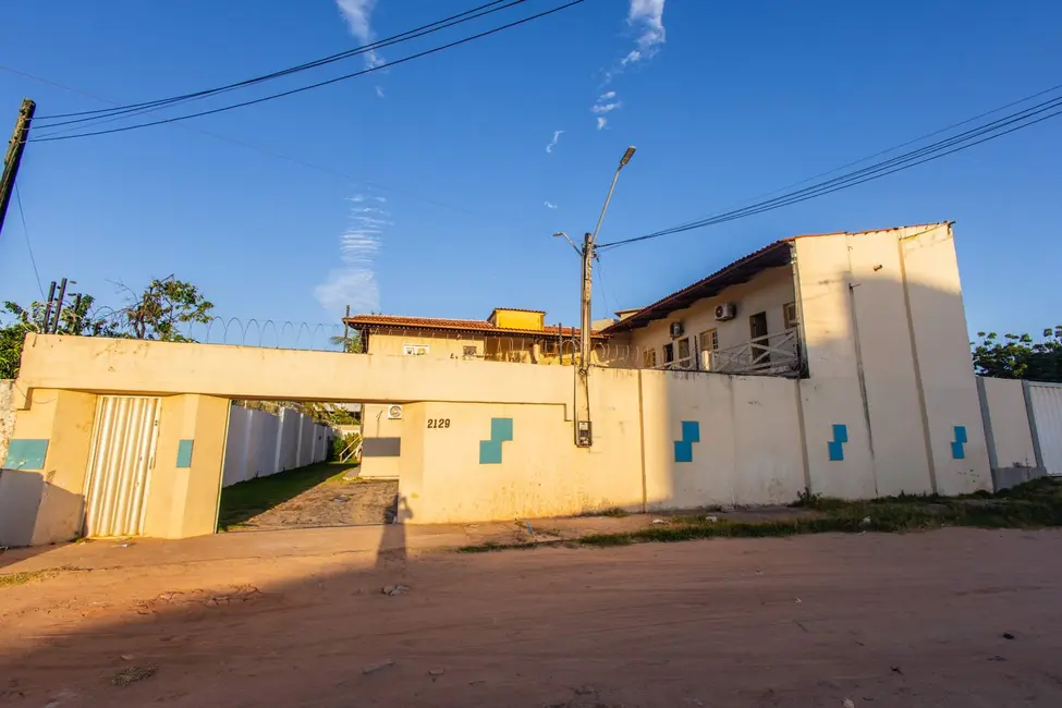 Foto 8 de Casa com 11 quartos para alugar, 300m2 em Aquiraz - CE