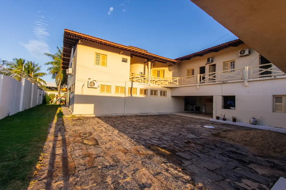 Foto 4 de Casa com 11 quartos para alugar, 300m2 em Aquiraz - CE