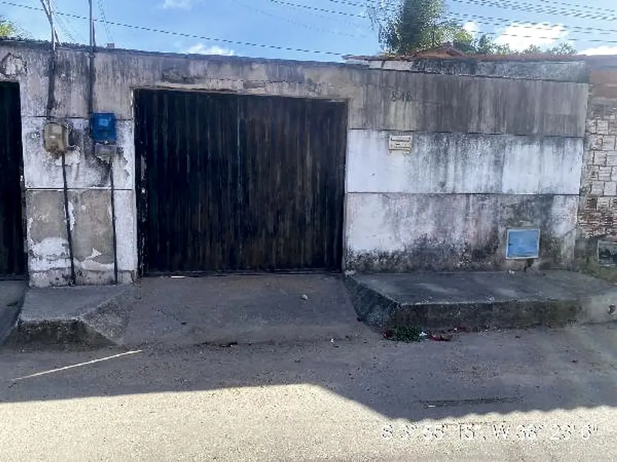 Foto 1 de Casa com 2 quartos à venda, 69m2 em Aquiraz - CE