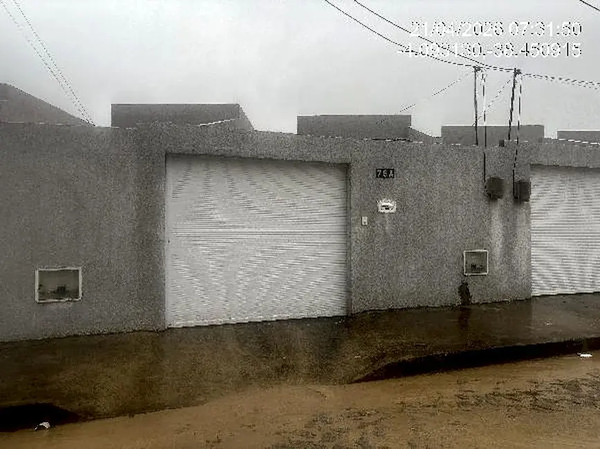 Foto 1 de Casa com 2 quartos à venda, 66m2 em Vertente, Horizonte - CE