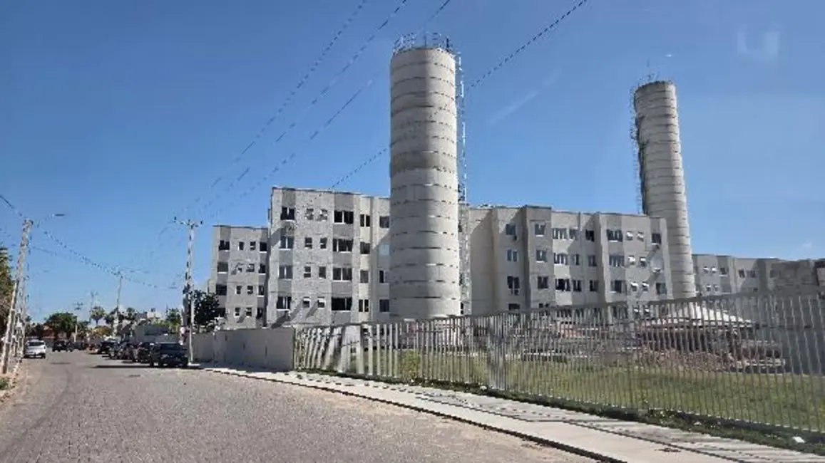 Foto 1 de Apartamento com 1 quarto à venda, 42m2 em Barroso, Fortaleza - CE