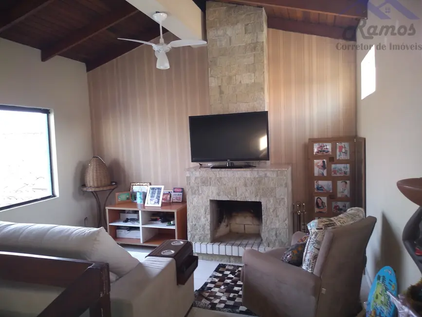 Foto 7 de Casa com 3 quartos à venda, 100m2 em Hípica, Porto Alegre - RS