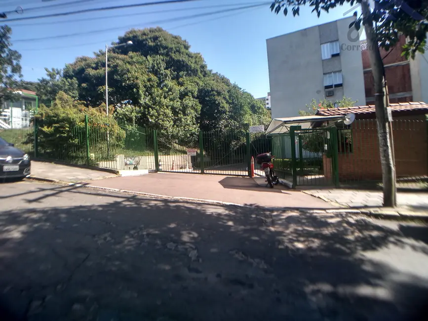 Foto 1 de Apartamento com 3 quartos à venda, 59m2 em Medianeira, Porto Alegre - RS