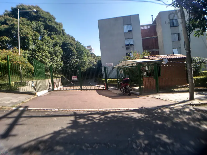 Foto 2 de Apartamento com 3 quartos à venda, 59m2 em Medianeira, Porto Alegre - RS