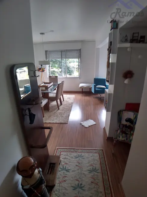 Foto 4 de Apartamento com 2 quartos à venda, 76m2 em Jardim Carvalho, Porto Alegre - RS