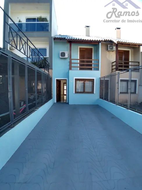 Casa com 2 quartos à venda, 117m2 em Ipanema, Porto Alegre - RS - imagem 2 Foto 2 de Casa com 2 quartos à venda, 117m2 em Ipanema, Porto Alegre - RS