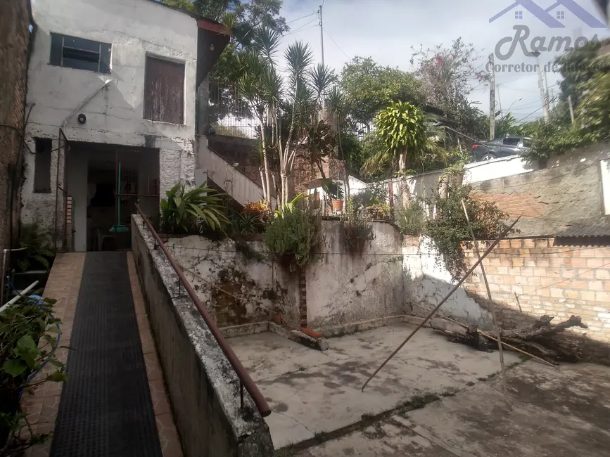 Casa com 2 quartos à venda, 115m2 em Nonoai, Porto Alegre - RS - imagem 4 Foto 4 de Casa com 2 quartos à venda, 115m2 em Nonoai, Porto Alegre - RS