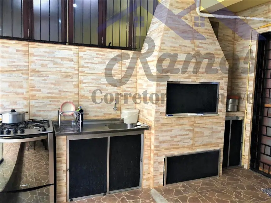 Casa com 3 quartos à venda, 110m2 em Serraria, Porto Alegre - RS - imagem 7 Foto 7 de Casa com 3 quartos à venda, 110m2 em Serraria, Porto Alegre - RS