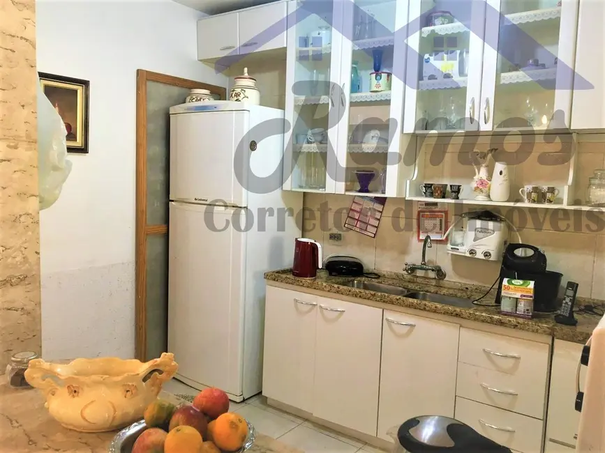 Casa com 3 quartos à venda, 110m2 em Serraria, Porto Alegre - RS - imagem 8 Foto 8 de Casa com 3 quartos à venda, 110m2 em Serraria, Porto Alegre - RS