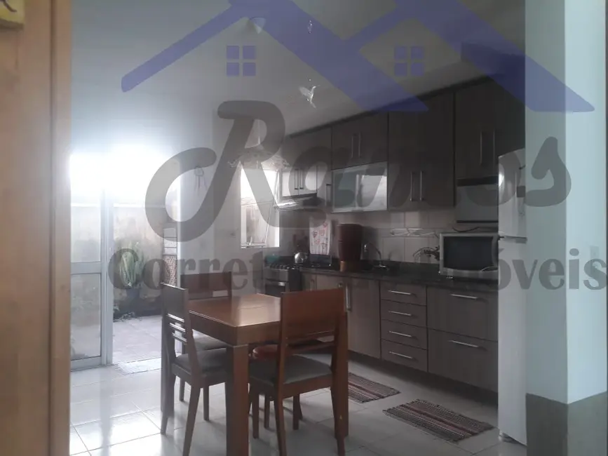 Foto 5 de Casa com 2 quartos à venda, 115m2 em Aberta dos Morros, Porto Alegre - RS