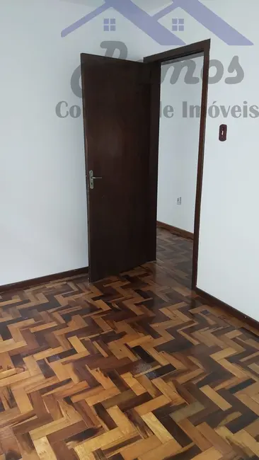 Foto 2 de Apartamento com 2 quartos à venda, 50m2 em Cristal, Porto Alegre - RS
