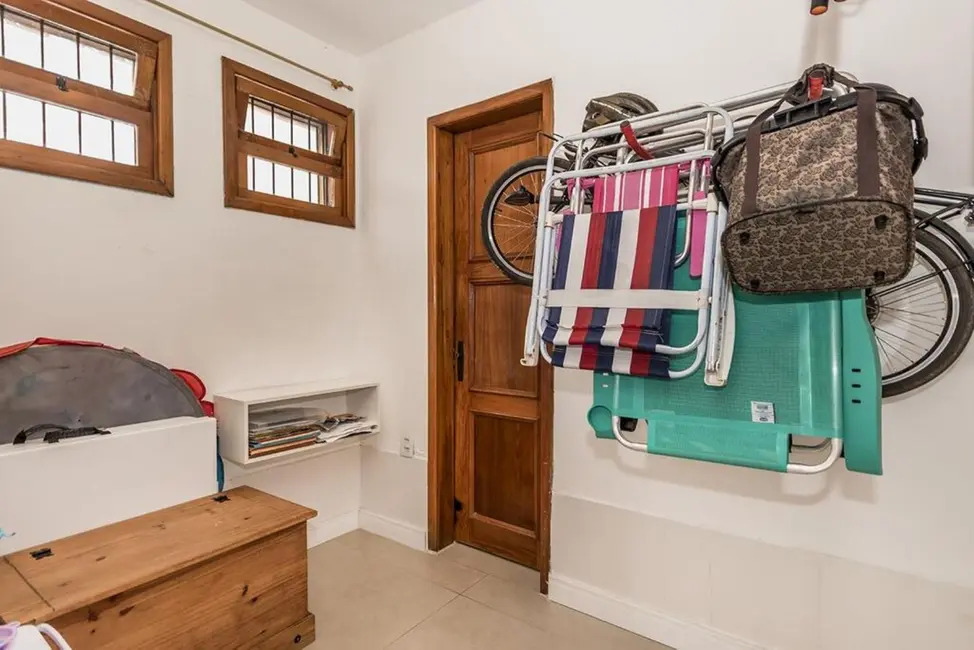 Foto 8 de Casa com 3 quartos à venda, 219m2 em Cavalhada, Porto Alegre - RS