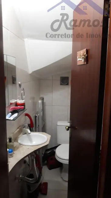 Casa com 3 quartos à venda, 105m2 em Hípica, Porto Alegre - RS - imagem 9 Foto 9 de Casa com 3 quartos à venda, 105m2 em Hípica, Porto Alegre - RS