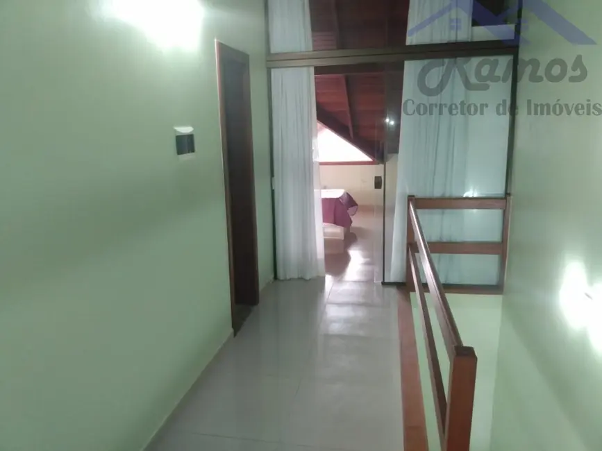 Foto 9 de Casa com 3 quartos à venda, 136m2 em Guarujá, Porto Alegre - RS