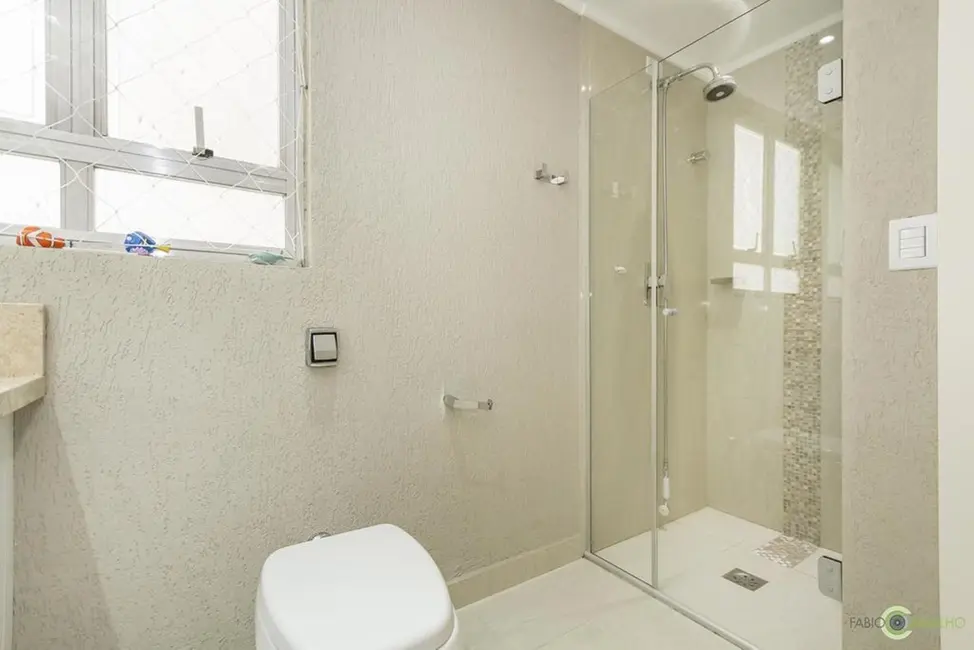 Apartamento com 3 quartos à venda, 153m2 em Centro Histórico, Porto Alegre - RS - imagem 4 Foto 4 de Apartamento com 3 quartos à venda, 153m2 em Centro Histórico, Porto Alegre - RS