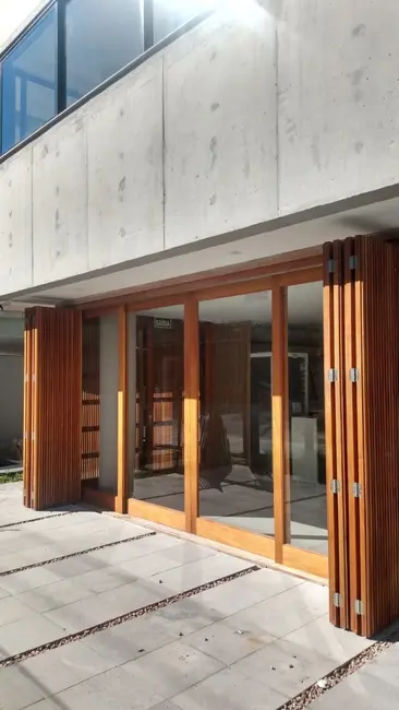 Apartamento com 3 quartos à venda, 114m2 em Menino Deus, Porto Alegre - RS - imagem 5 Foto 5 de Apartamento com 3 quartos à venda, 114m2 em Menino Deus, Porto Alegre - RS