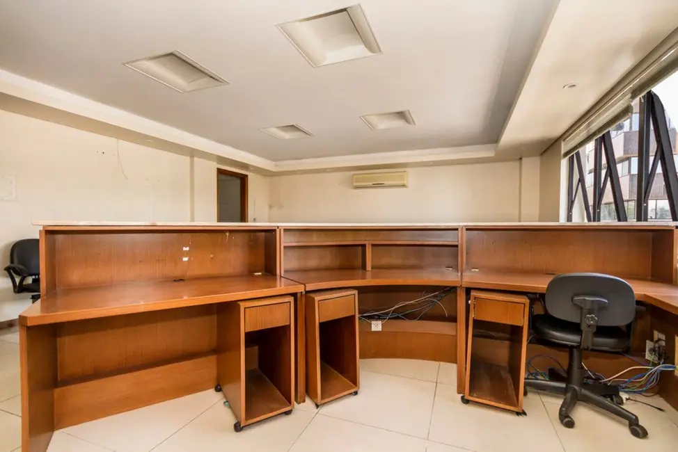 Foto 9 de Sala Comercial à venda, 115m2 em Santana, Porto Alegre - RS