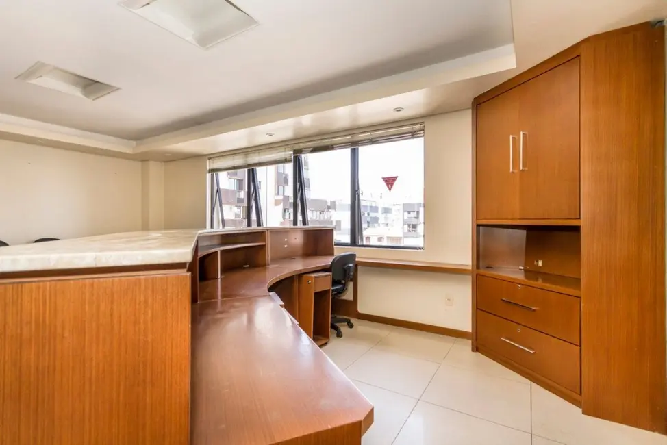 Foto 8 de Sala Comercial à venda, 115m2 em Santana, Porto Alegre - RS