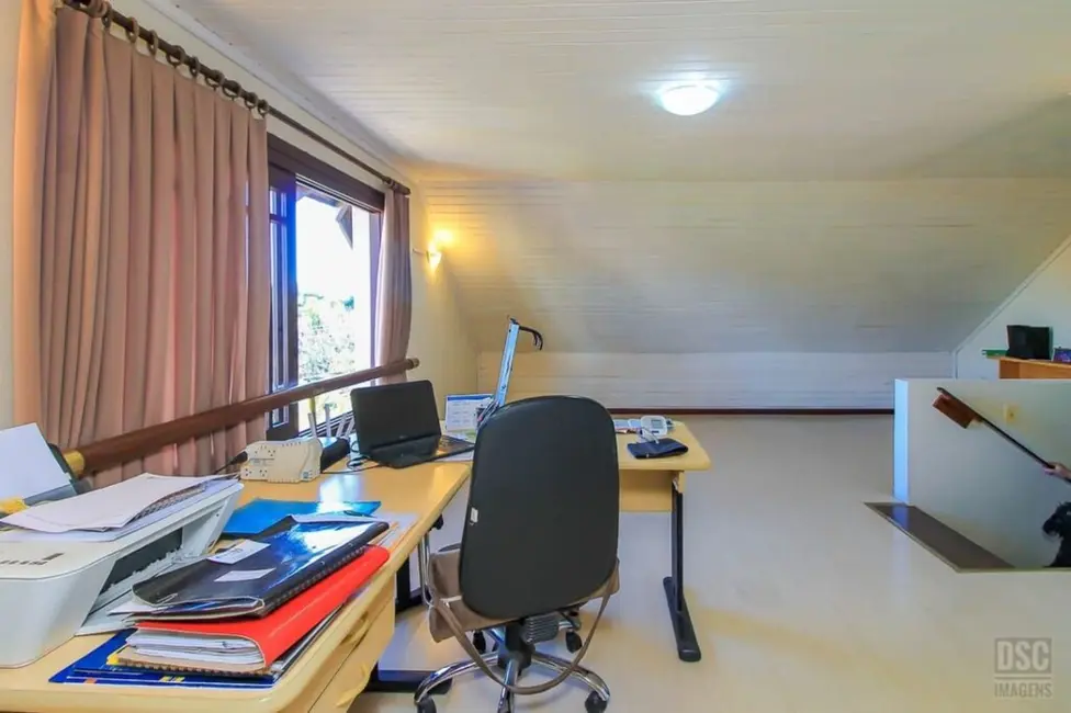 Foto 5 de Casa de Condomínio com 3 quartos à venda, 266m2 em Ipanema, Porto Alegre - RS