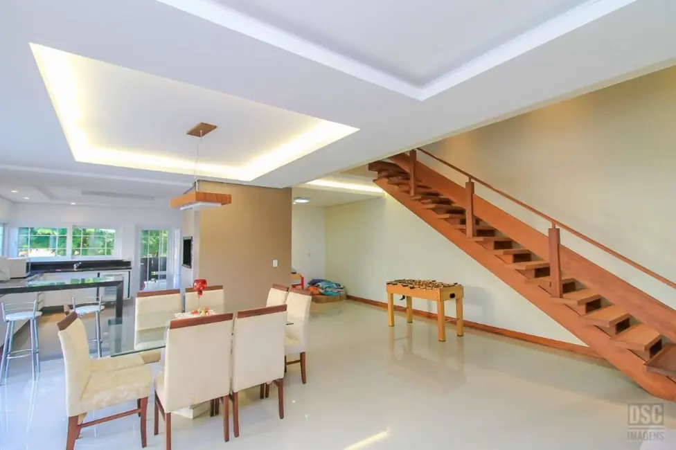 Foto 2 de Casa com 3 quartos à venda, 332m2 em Aberta dos Morros, Porto Alegre - RS