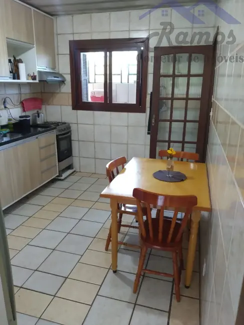 Casa com 3 quartos à venda, 510m2 em Belém Velho, Porto Alegre - RS - imagem 7 Foto 7 de Casa com 3 quartos à venda, 510m2 em Belém Velho, Porto Alegre - RS