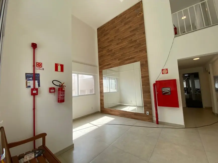Apartamento com 1 quarto à venda, 51m2 em Azenha, Porto Alegre - RS - imagem 3 Foto 3 de Apartamento com 1 quarto à venda, 51m2 em Azenha, Porto Alegre - RS