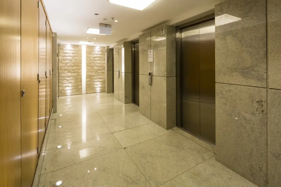 Foto 8 de Sala Comercial à venda, 40m2 em Praia de Belas, Porto Alegre - RS