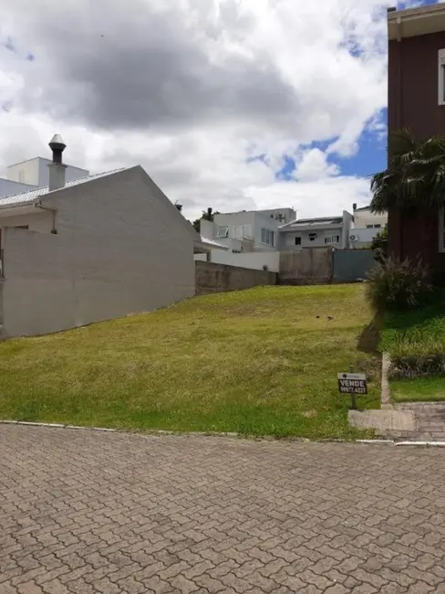 Foto 2 de Terreno / Lote à venda, 193m2 em Aberta dos Morros, Porto Alegre - RS