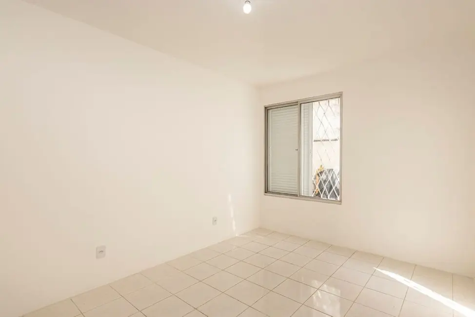 Foto 5 de Apartamento com 2 quartos à venda, 62m2 em Teresópolis, Porto Alegre - RS