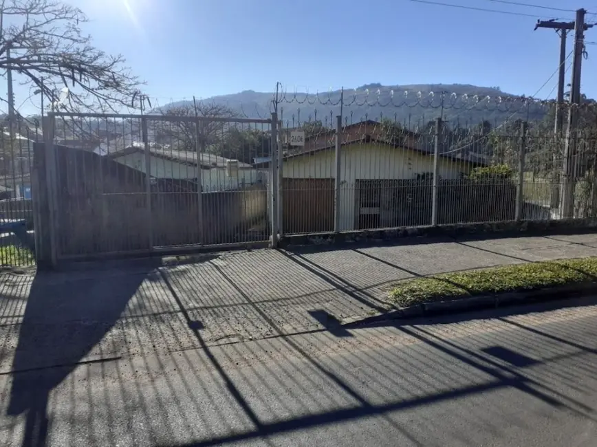 Foto 3 de Terreno / Lote à venda, 80m2 em Hípica, Porto Alegre - RS