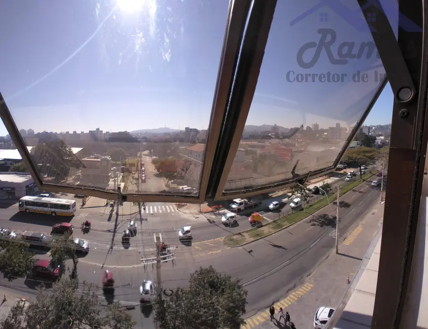 Foto 2 de Sala Comercial à venda, 25m2 em Cavalhada, Porto Alegre - RS